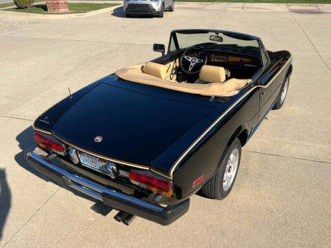1982 FIAT 2000 Spider
