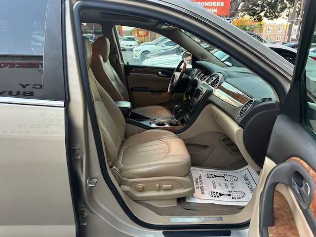 2011 Buick Enclave CXL-2