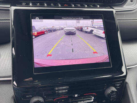 2023 Jeep Grand Cherokee L Laredo