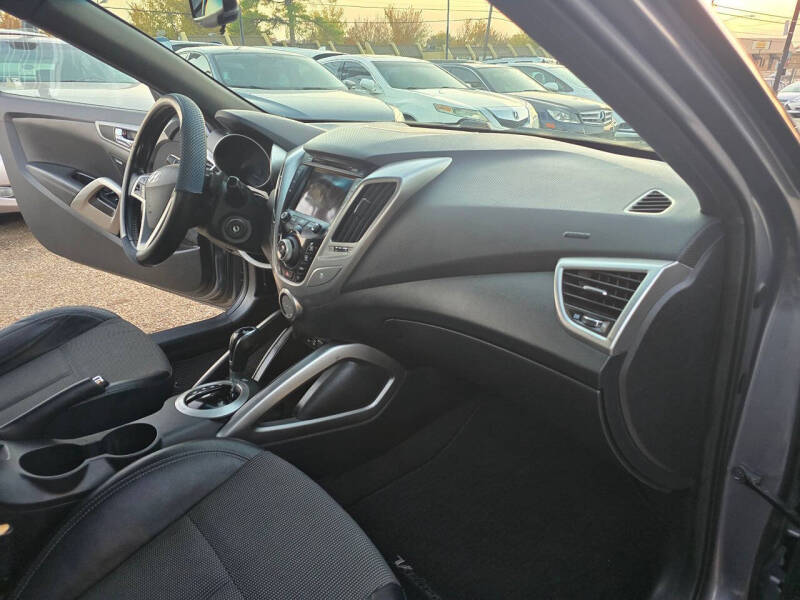 2016 Hyundai Veloster