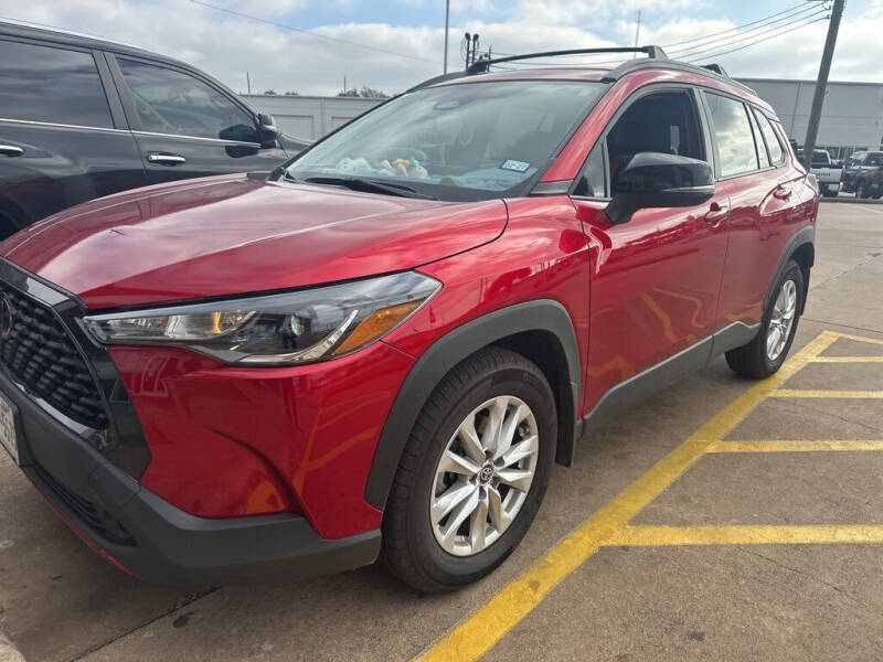 2025 Toyota Corolla Cross LE