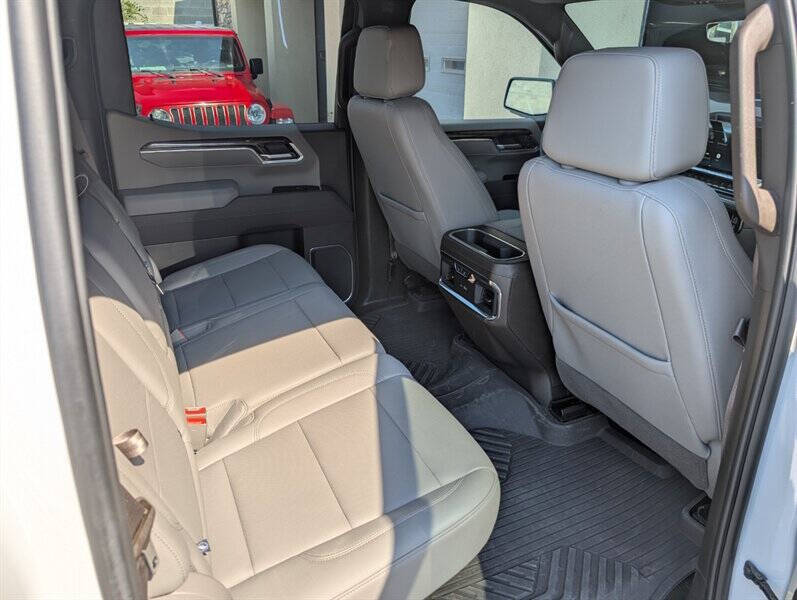 2025 Chevrolet Silverado 1500