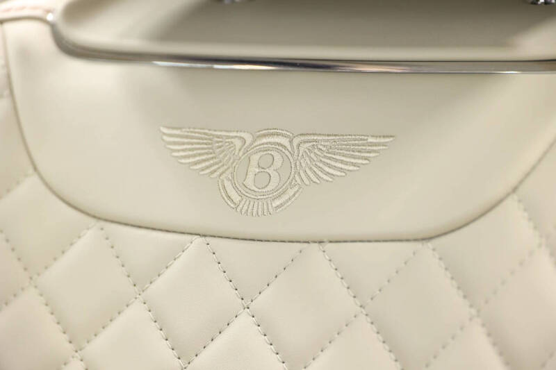 2020 Bentley Bentayga Hybrid