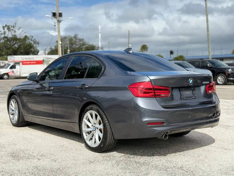 2018 BMW 3 Series 320i