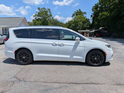 2021 Chrysler Pacifica Touring L