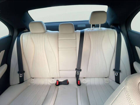 2017 Mercedes-Benz E-Class E 300