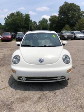 2001 Volkswagen New Beetle for sale at Autocom, LLC in Clayton NC