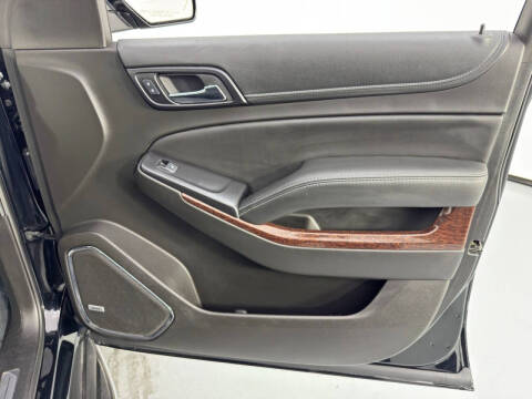 2017 GMC Yukon XL SLT