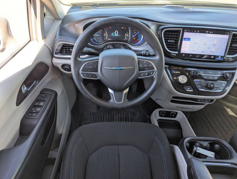 2021 Chrysler Pacifica Hybrid Touring