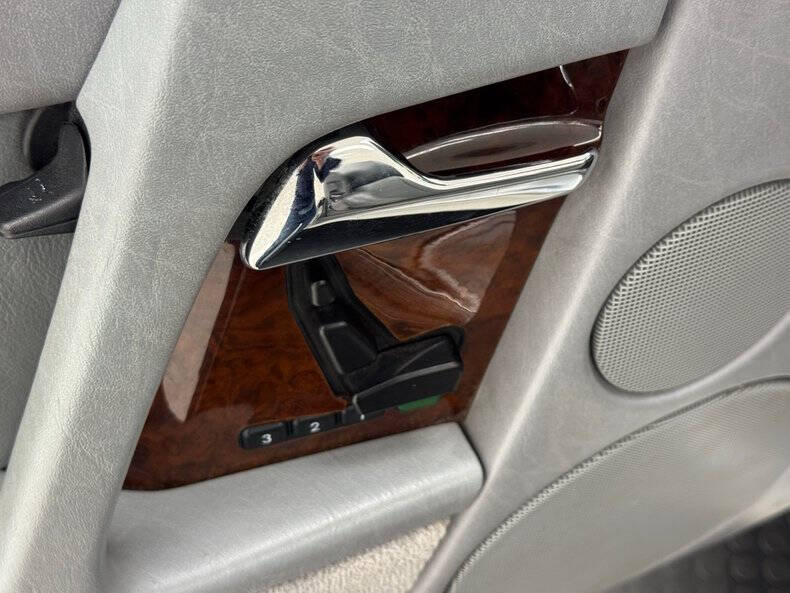 1995 Mercedes-Benz SL-Class SL 320