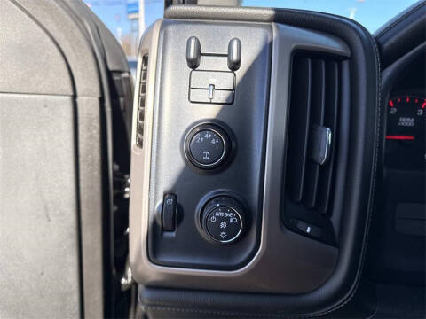 2015 GMC Sierra 2500HD Denali