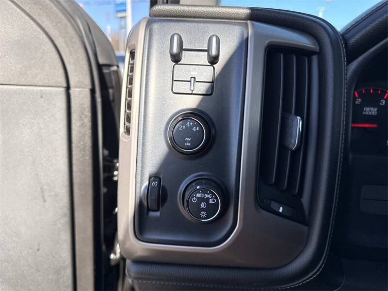 2015 GMC Sierra 2500HD Denali