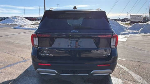 2025 Ford Explorer Platinum