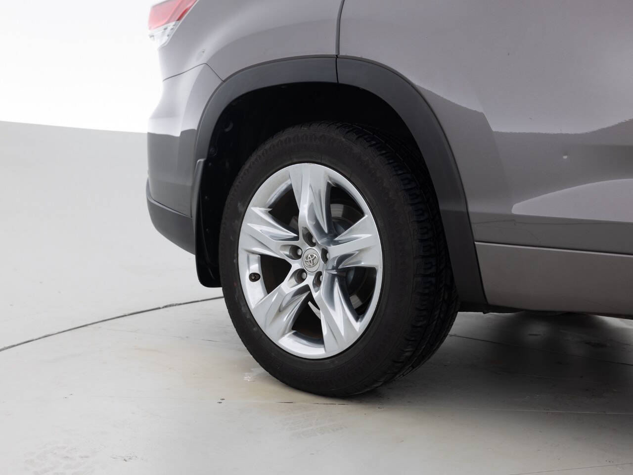 Used Car 2014 Toyota Highlander  Limited Platinum Awd 4dr Suv For Sale Under $15,000 In Coal City, Illinois