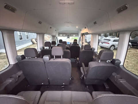 2024 Ford Transit 350 XLT