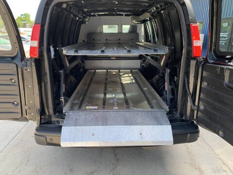 2019 Chevrolet Express 2500