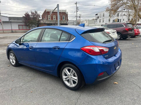 2017 Chevrolet Cruze LT Auto