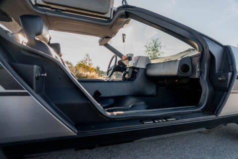 1981 DeLorean DMC-12