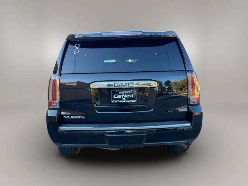 2017 GMC Yukon Denali