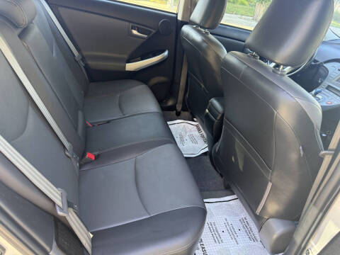 2012 Toyota Prius Two