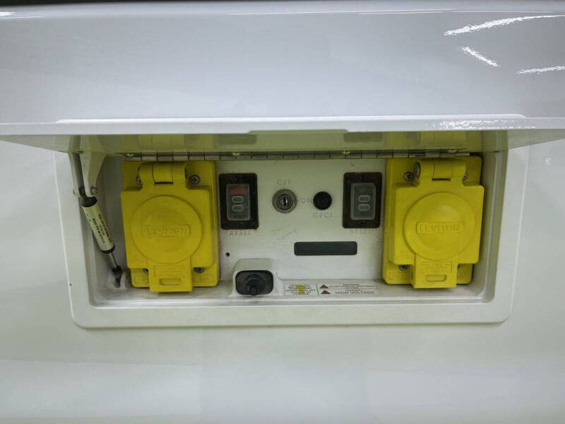 2015 Chevrolet Express LT 2500