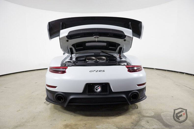 2018 Porsche 911 GT2 RS