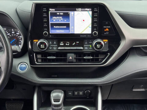 2020 Toyota Highlander Hybrid XLE