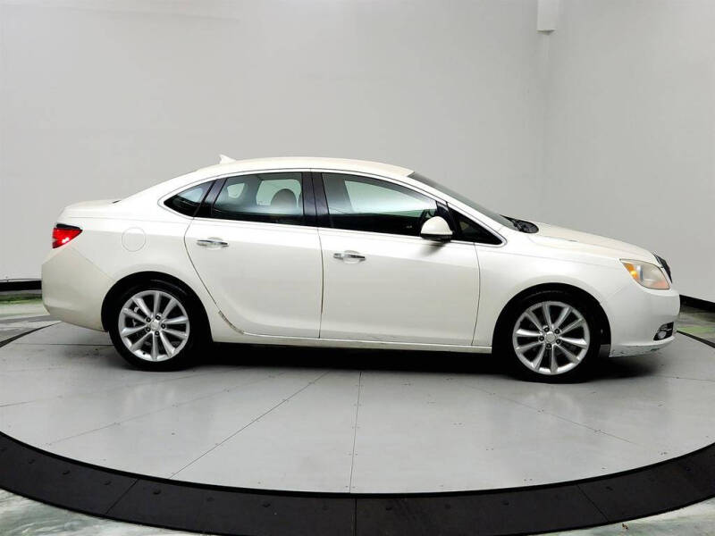 2012 Buick Verano Leather Group