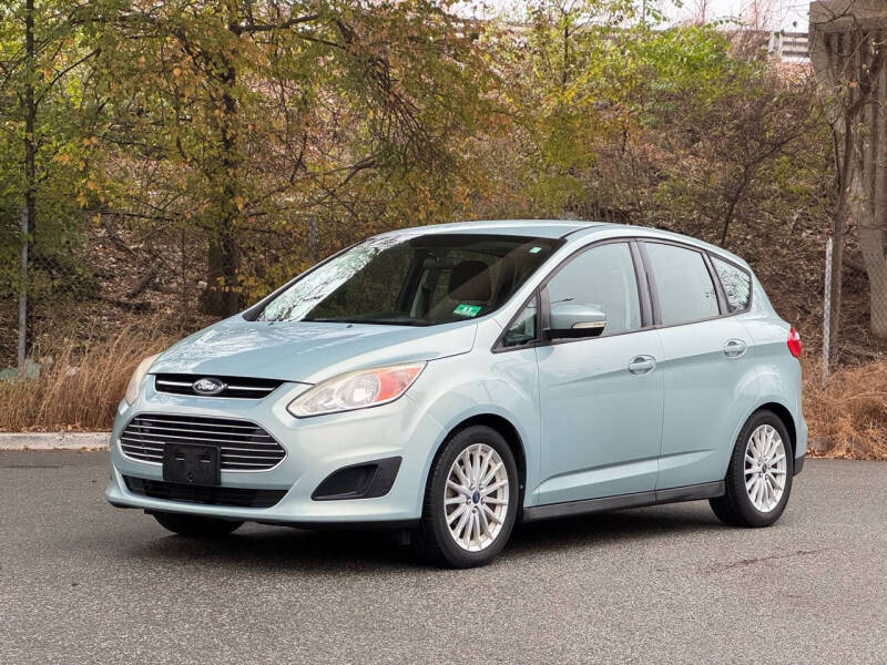 Ford C-Max's photo