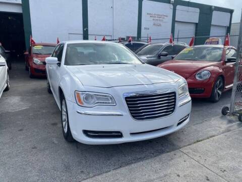 2014 Chrysler 300 for sale at Dream Cars 4 U in Hollywood FL