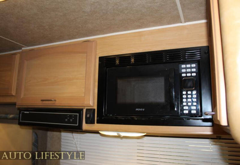 2014 Ford E-Series E-450 SD