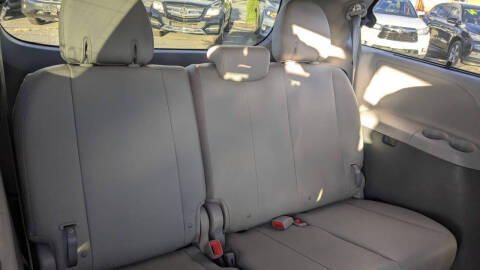 2018 Toyota Sienna XLE 7-Passenger
