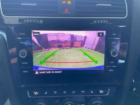 2018 Volkswagen Golf R 4Motion