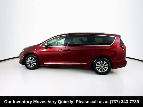 2020 Chrysler Pacifica Hybrid Limited