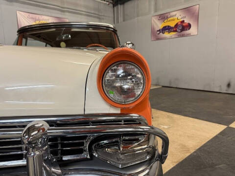 1956 Ford Sunliner