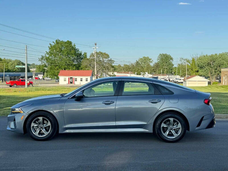 2022 Kia K5 LXS