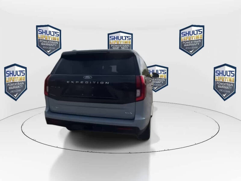 2025 Ford Expedition MAX Active