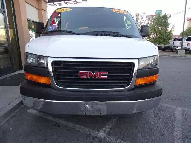 2016 GMC Savana 2500