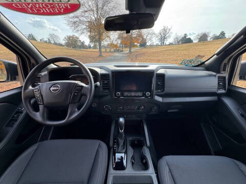 2023 Nissan Frontier S