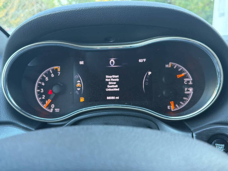 2017 Jeep Grand Cherokee Laredo