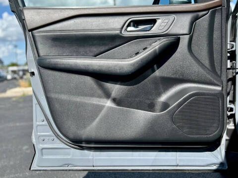2021 Nissan Rogue Platinum