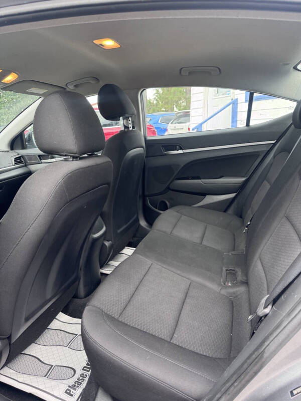 2019 Hyundai Elantra SEL