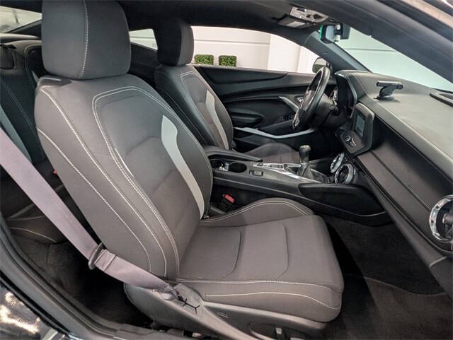 2017 Chevrolet Camaro LT