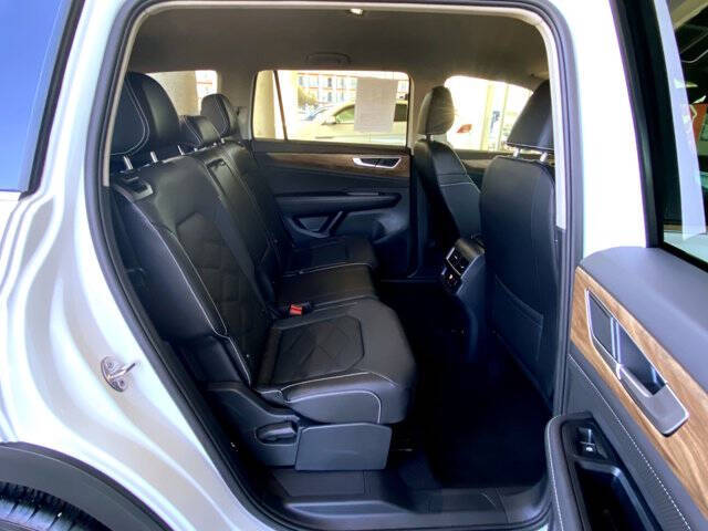 2025 Volkswagen Atlas SE 4Motion