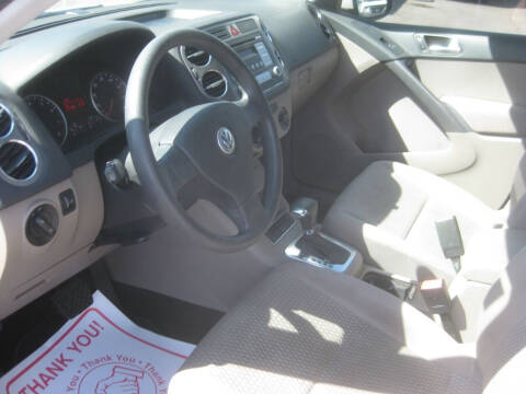 2009 Volkswagen Tiguan S