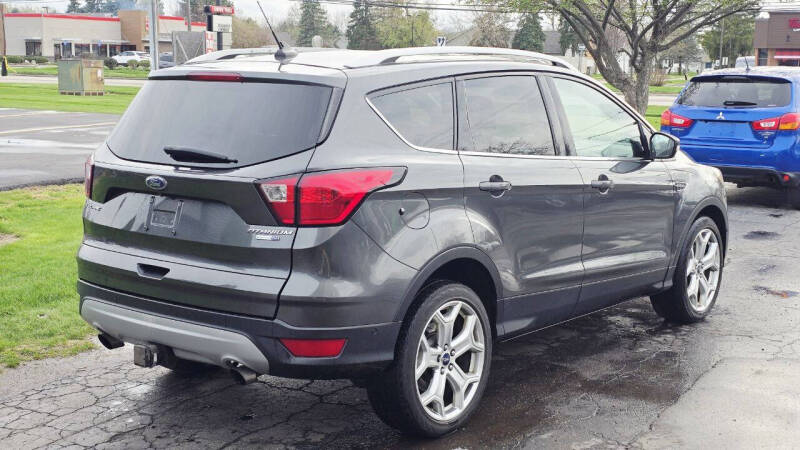 2019 Ford Escape Titanium