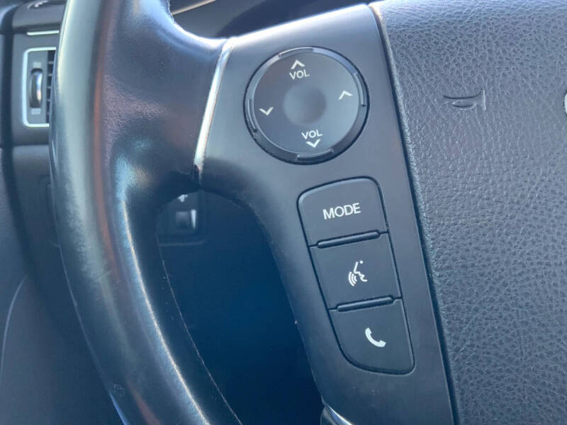 2012 Hyundai Genesis