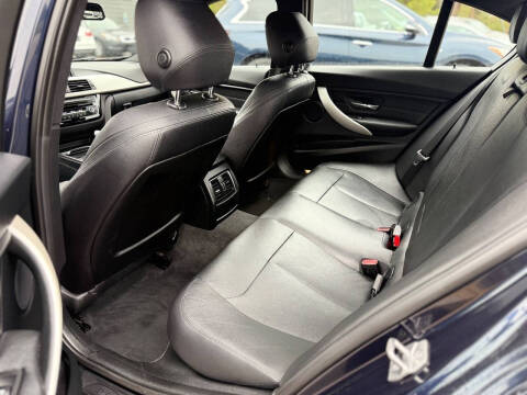 2016 BMW 3 Series 320i