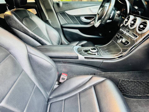 2019 Mercedes-Benz C-Class C 300