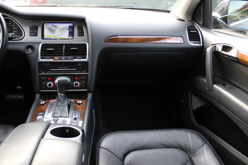 2015 Audi Q7 3.0T quattro Premium Plus